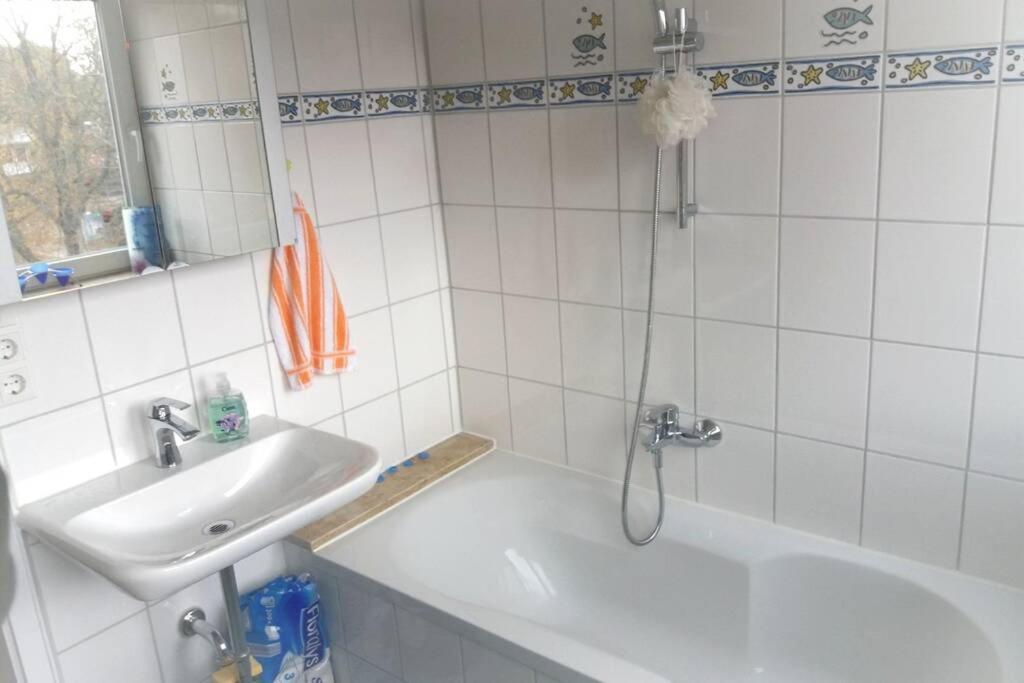 Neue, Helle Wohnung In Ludwigsburg, Nah Am Schloss Eksteriør bilde